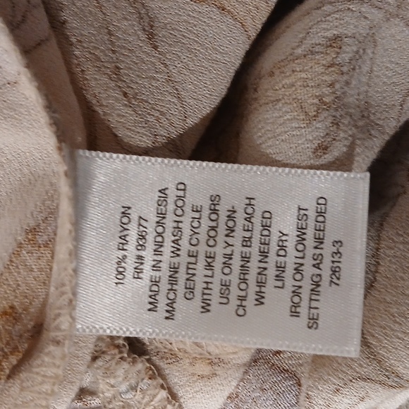 ana gorgeous dress - Picture 11 of 13